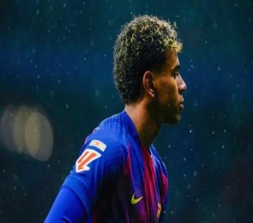 西甲官方晒本赛季成功过人榜：亚马尔高居榜首，姆巴佩次席