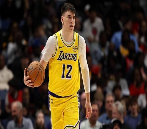 存在感有所下降，湖人锋线新星没有办法长时间保持高水准的表现