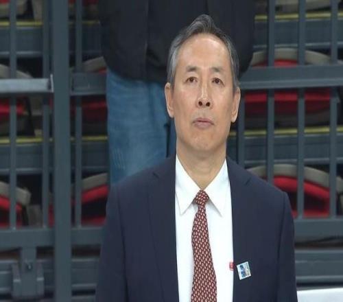 許利民：2場(chǎng)輸廣廈都是賽前預(yù)料和計(jì)劃內(nèi)，新的外援等待官宣