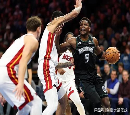 熱火慘??！華子26+5戈貝爾全隊(duì)第二，勇士舊將拉胯，希羅歷史第6