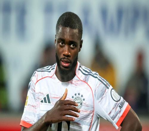 記者：于帕梅卡諾已決定與拜仁續(xù)約，他不再是巴黎的引援選擇