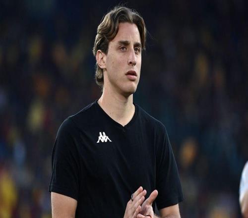 斯基拉：沃特福德等隊(duì)有意免簽博韋，球員即將與羅馬解約