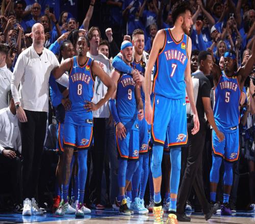 遭遇战绩滑坡！雷霆近12战6胜6负，手上13个首轮签，还能忍吗