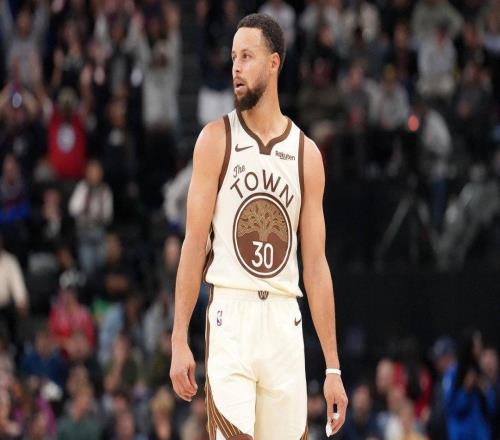 勇士隊庫里被問及他在NBA的成就，庫里給出了一個強有力的回答