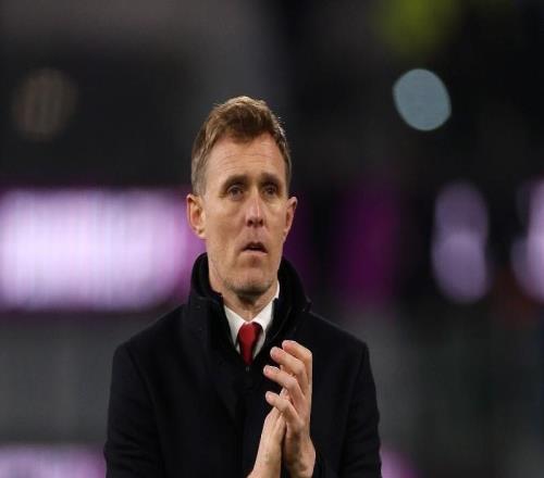 最公平的保級(jí)判官曼聯(lián)三連平送給英超倒數(shù)三名一人一分