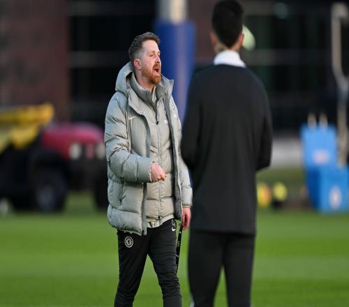 麥克法蘭：迪薩西在U21很職業(yè)，年輕球員能與他共事是好事