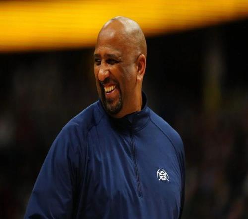 約基奇倒下後，一位故人邪魅一笑