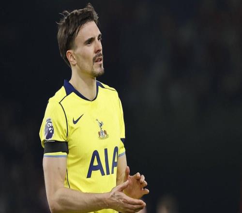 德天空：熱刺將在賽季結(jié)束后再決定是否買斷帕利尼亞