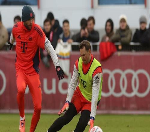 圖片報(bào)：諾伊爾已完整參加訓(xùn)練，周日將首發(fā)出戰(zhàn)狼堡