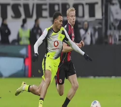 92分鐘反超95分鐘絕平！法蘭克福的救贖與悲情，這就是足球的模樣