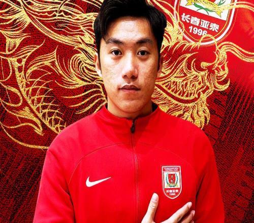 中超熱身賽：新援任意球破門，大連英博10津門虎，K聯(lián)賽球隊觀戰(zhàn)