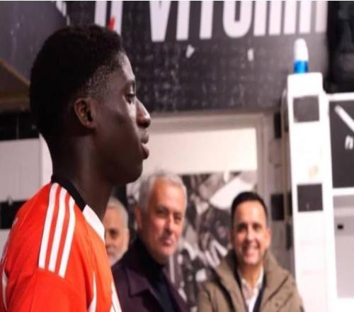 球報：巴薩有意葡萄牙U17冠軍右后衛(wèi)班加基，已接觸他經(jīng)紀人