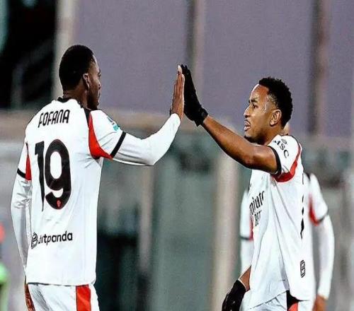 恩昆庫(kù)丨我與費(fèi)內(nèi)巴切的傳聞純屬猜測(cè)