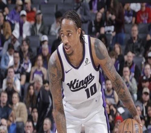 德羅贊22+6阿門湯普森31+13國王戰(zhàn)勝火箭結(jié)束七連敗