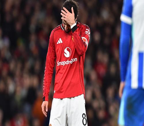 自201314赛季以来，曼联首次在足总杯第三轮出局