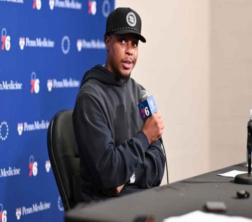 動情了，76人隊凱爾洛瑞保證，猛龍隊退役他的球衣時他會哭