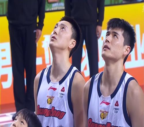 CBA：胡明軒14分三連勝，徐杰單項(xiàng)最高，郭昊文空砍20分