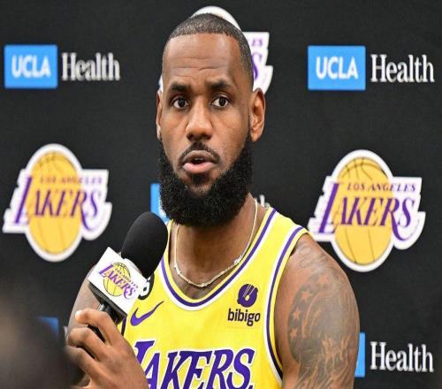 40歲數(shù)據(jù)：詹姆斯各項(xiàng)數(shù)據(jù)全面壓過喬丹！喬丹歷史第一地位危了