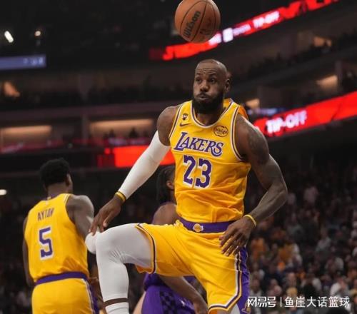 湖人兩大敗因出爐，東契奇苦不堪言！詹姆斯真沒借口，一人該棄用