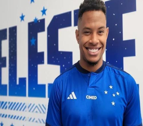 這位外援原本有機會去蓉城踢中超，如今為何卻加盟南通，將踢中甲