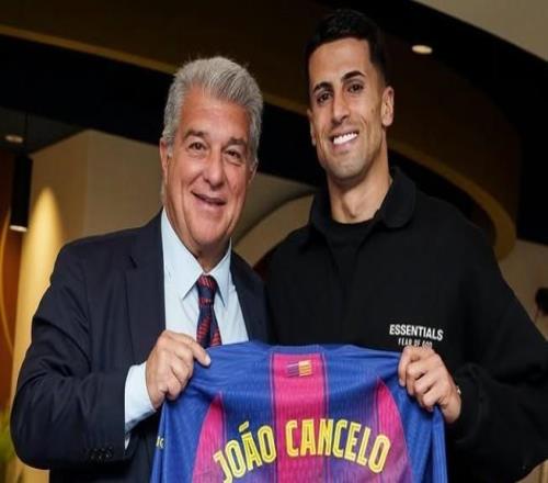 重新披上2號(hào)球衣，坎塞洛選擇與第一次租借巴薩時(shí)相同號(hào)碼