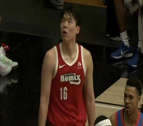 楊瀚森22分7板3助2帽，得分創(chuàng)新高！撕裂之城混音12399大勝俄克拉荷馬城藍(lán)