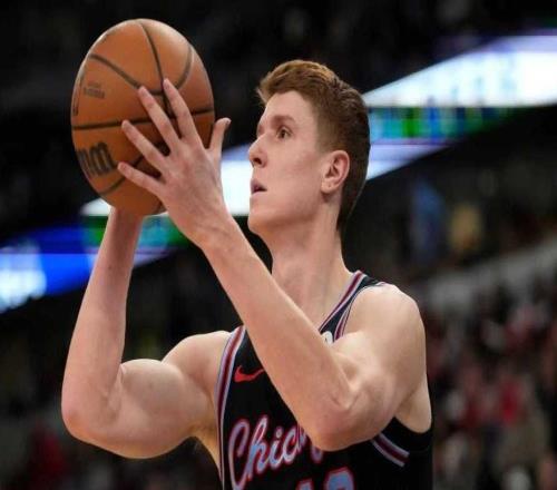 武切维奇35+7+5准绝杀公牛险胜爵士森萨博43分生涯新高