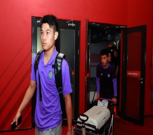 11！于根偉樂(lè)開(kāi)花了，天津津門虎23歲鋒霸攻破韓國(guó)球隊(duì)大門