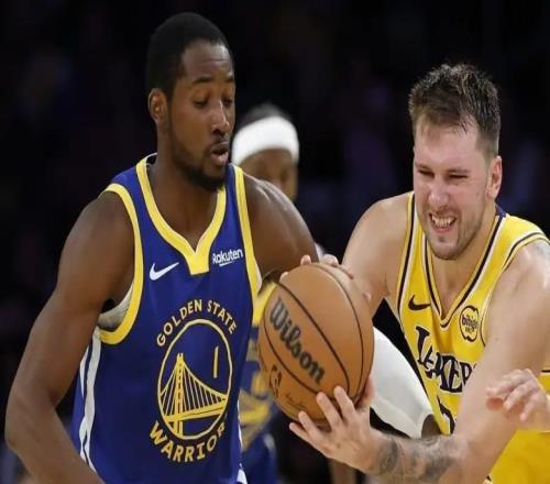 勇记：湖人经理是库明加球迷，他想引进后者作为东契奇搭档