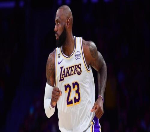 詹姆斯帶湖人贏猛龍！一戰(zhàn)激活三個歷史第一紀(jì)錄！