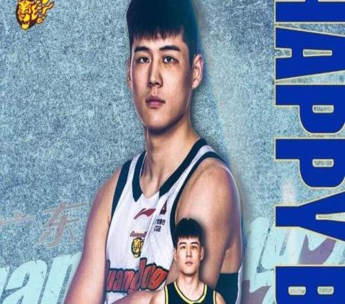 山东小伙20岁生日，徐杰暖心，杜锋贴心，杜润旺胡明轩下手太狠了