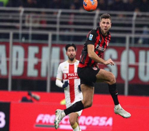 米蘭或嘗試變陣433，大菲爾成最大倚仗，薩56有犧牲風險