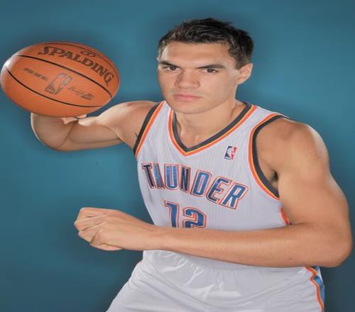 如果NBA隻剩下最後一個傳統中鋒