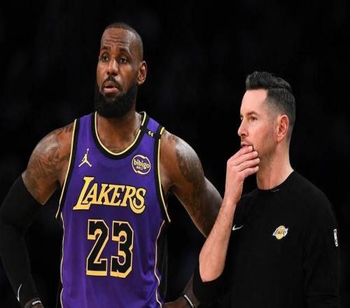 雷迪克谈湖人挣扎原因：全队都是合同年和球员选项年的球员