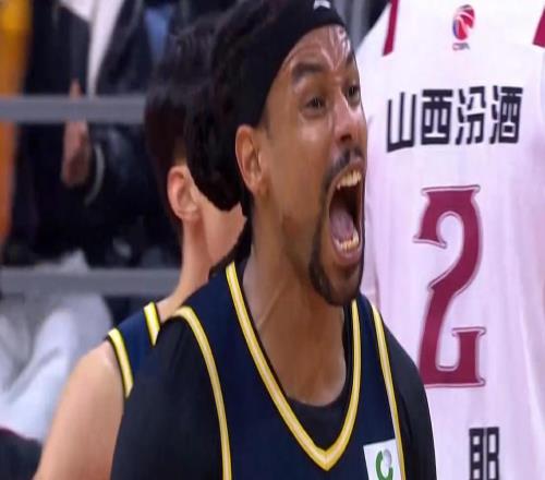 徐杰傷退廣東主場擊敗山西兩隊(duì)67次犯規(guī)4人被罰下