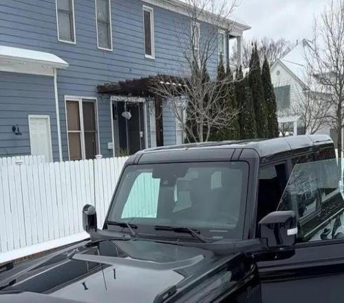 一圖流笑死！灰熊球員去球館打比賽：大家都去哪兒了