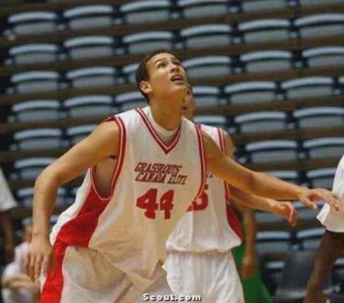 帶著母親遺願戰鬥12年，交易添頭成了隊魂