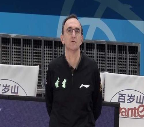 被打回原形，遼寧男籃隊(duì)史首敗寧波趙繼偉8+6低迷替補(bǔ)5將沒得分