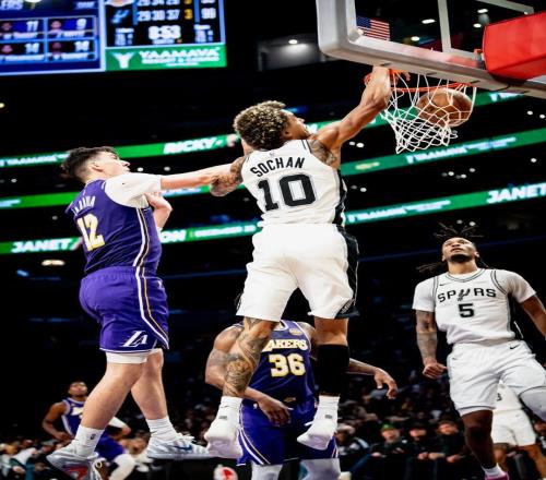 場(chǎng)均下降7分！整整4年啊，馬刺正式放棄培養(yǎng)，再見9號(hào)秀