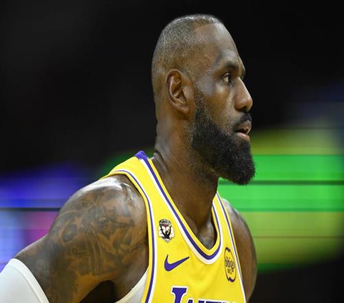 奧尼爾：我不想詹姆斯打全明星替補(bǔ)，應(yīng)為“國(guó)王”留一份體面