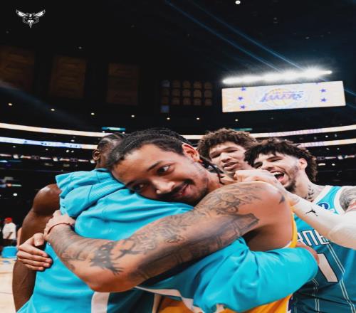 場均25+5+4！文班同屆榜眼秀！苦等三年終于爆發(fā)