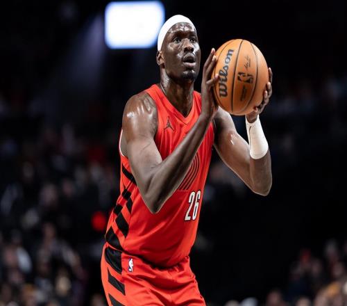 開(kāi)拓者傷情更新！里斯接受右腳手術(shù)賽季報(bào)銷(xiāo)兩大后衛(wèi)接近復(fù)出