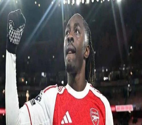 埃澤對(duì)陣阿拉木圖凱拉特歐冠表現(xiàn)