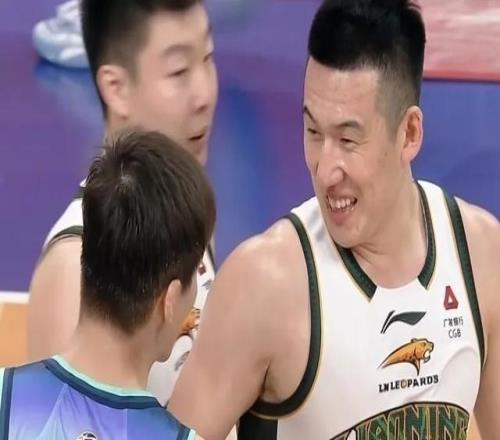 CBA最新排名：遼寧隊(duì)史首負(fù)寧波，山西4連敗龐崢麟率隊(duì)大爆冷