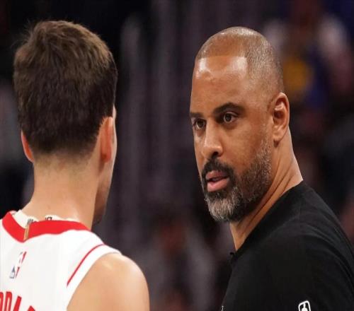 放棄大交易！杜蘭特再砍30+！領(lǐng)先20分還在場(chǎng)，火箭隊(duì)?wèi)野。? />
</a>
<div   id=