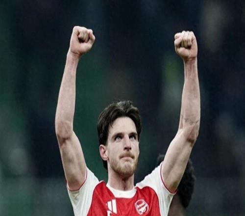 英超強勢統(tǒng)治歐冠！五隊進十六強，阿森納豪取八連勝登頂