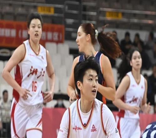 【W(wǎng)CBA聯(lián)賽】第二十一輪浙江稠州銀行70104不敵新疆天山