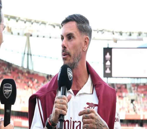 槍手舊將阿利亞迭雷：很失望看到恩瓦內(nèi)里離隊(duì)，他本可給進(jìn)攻端帶來(lái)變化