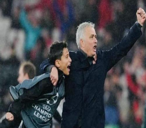 歐冠附加賽對決預(yù)測，皇馬再碰穆帥幾率高，巴黎戰(zhàn)弱旅輕松晉級