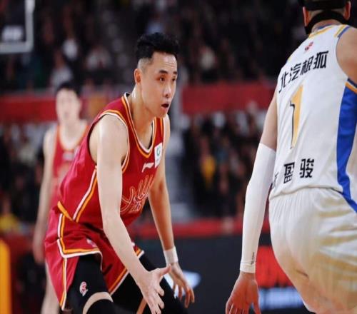 17分慘敗浙江，兩將0分，潘江被喊下課，名記：為啥你還能拿頂薪